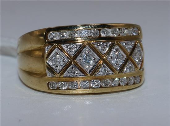 9 ct gold and diamond  cross motif ring